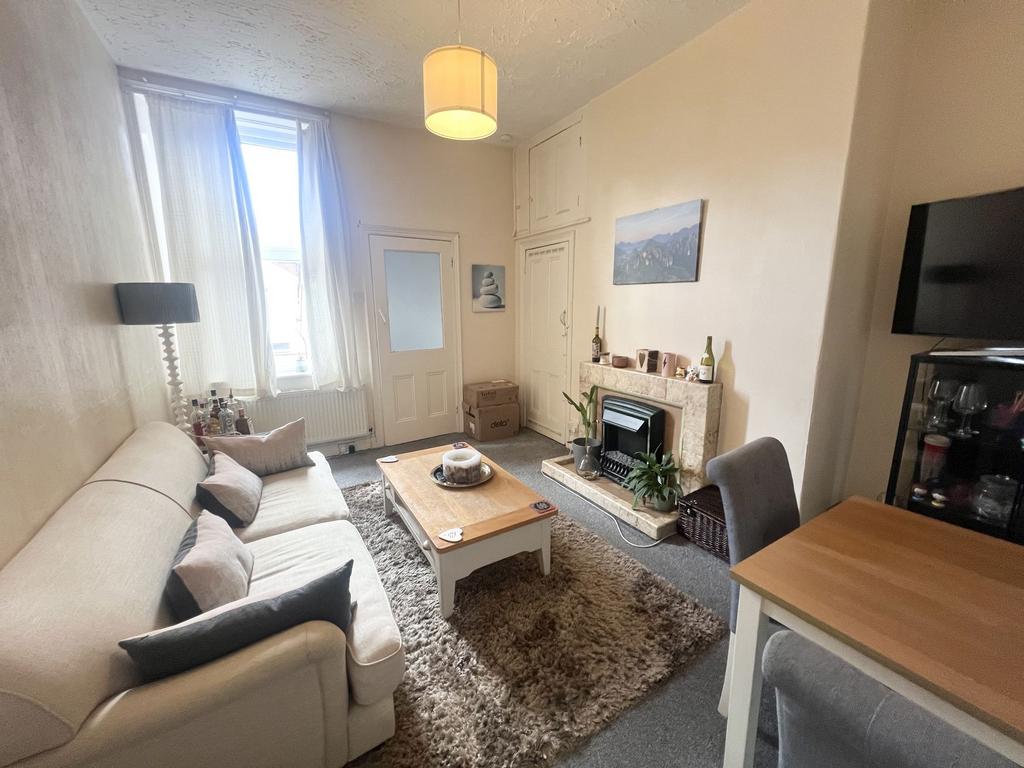 Apartment in Newcastle upon Tyne - View 2