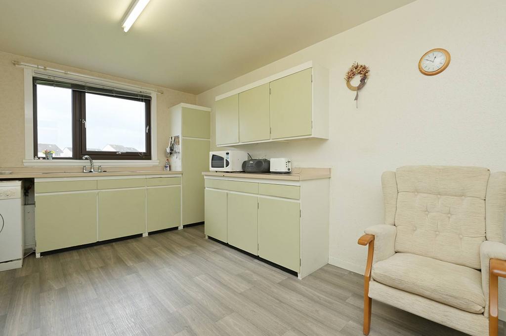 Apartment in Edinburgh - View 5