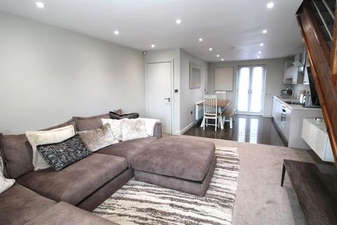 1 bedroom flat to rent, Middleton Road, Chadderton, Oldham