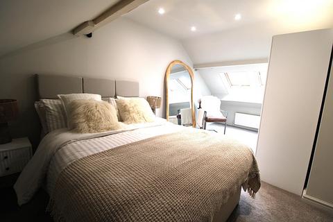 1 bedroom flat to rent, Middleton Road, Chadderton, Oldham