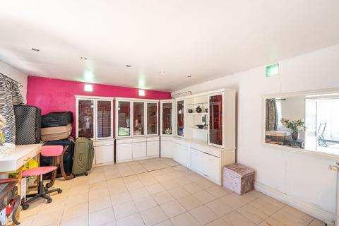 Hillcroft Crescent, Wembley Park, Wembley, HA9