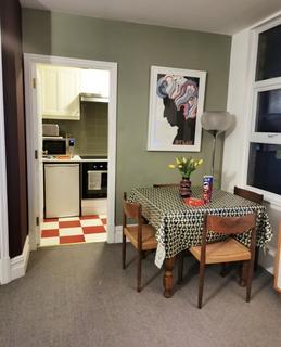 2 bedroom apartment to rent, 2 Irlam Road, Urmston, M41