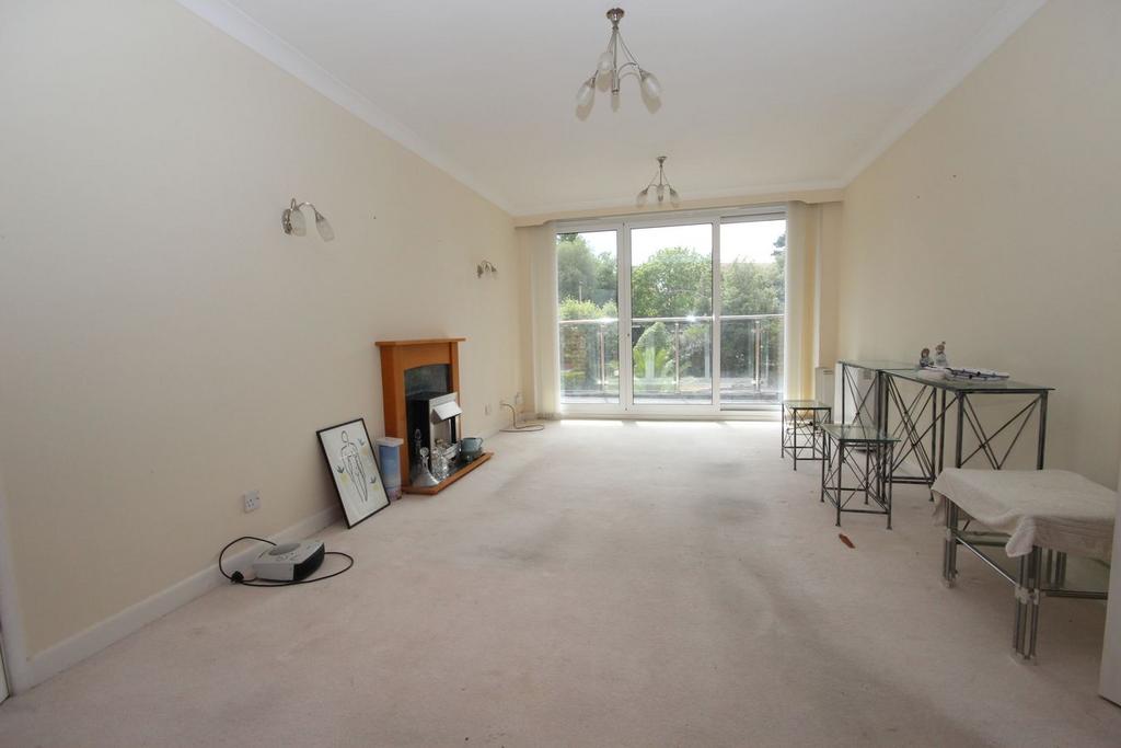 Apartment in WEST CLIFF - View 2