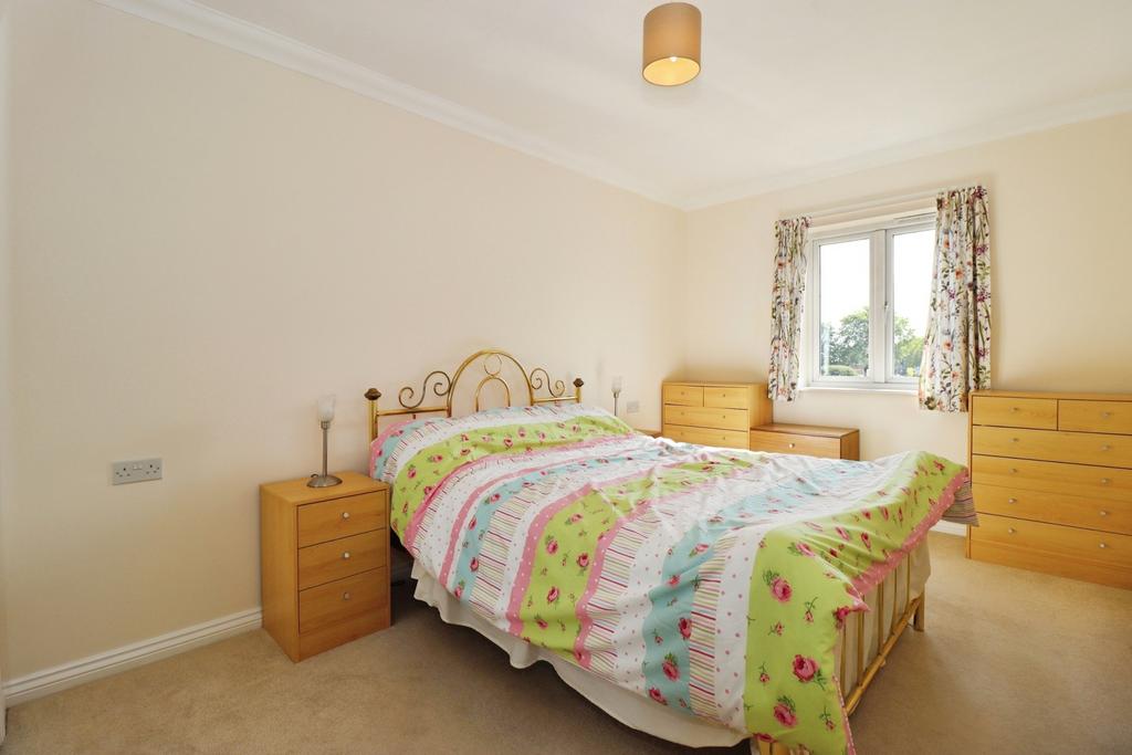Apartment in Bristol - View 4