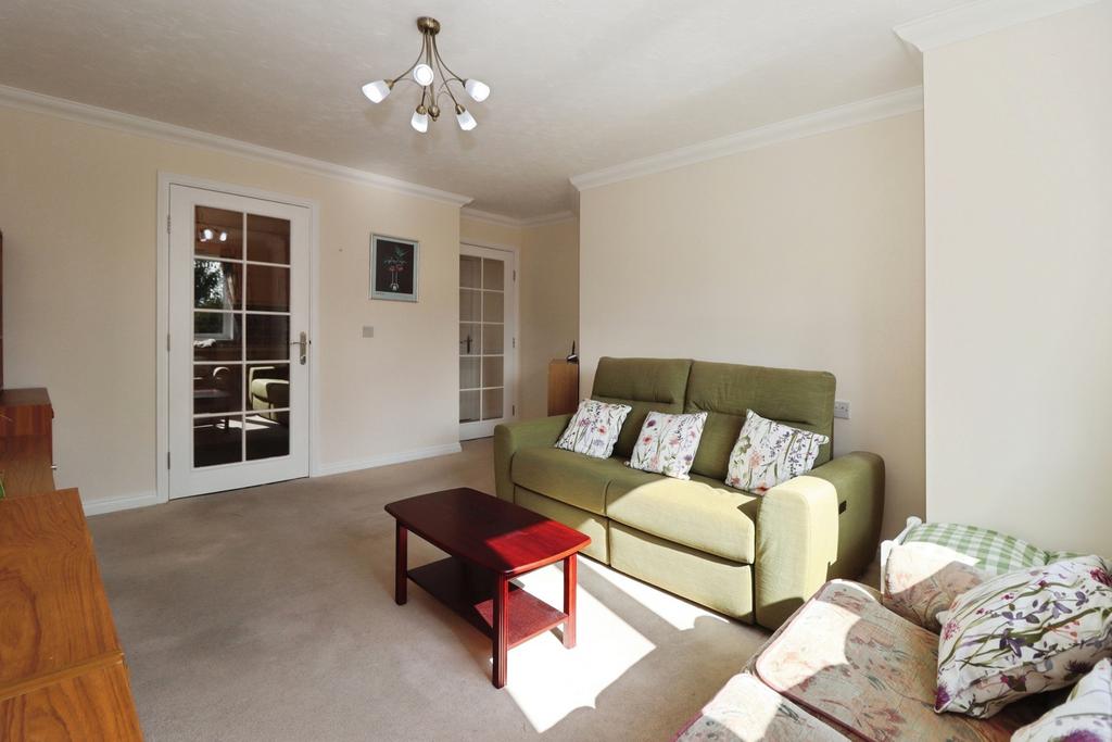 Apartment in Bristol - More