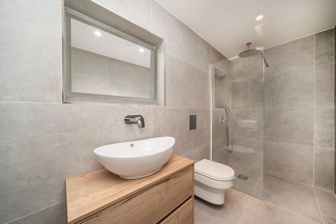1 bedroom flat for sale, Boscombe Road, London W12