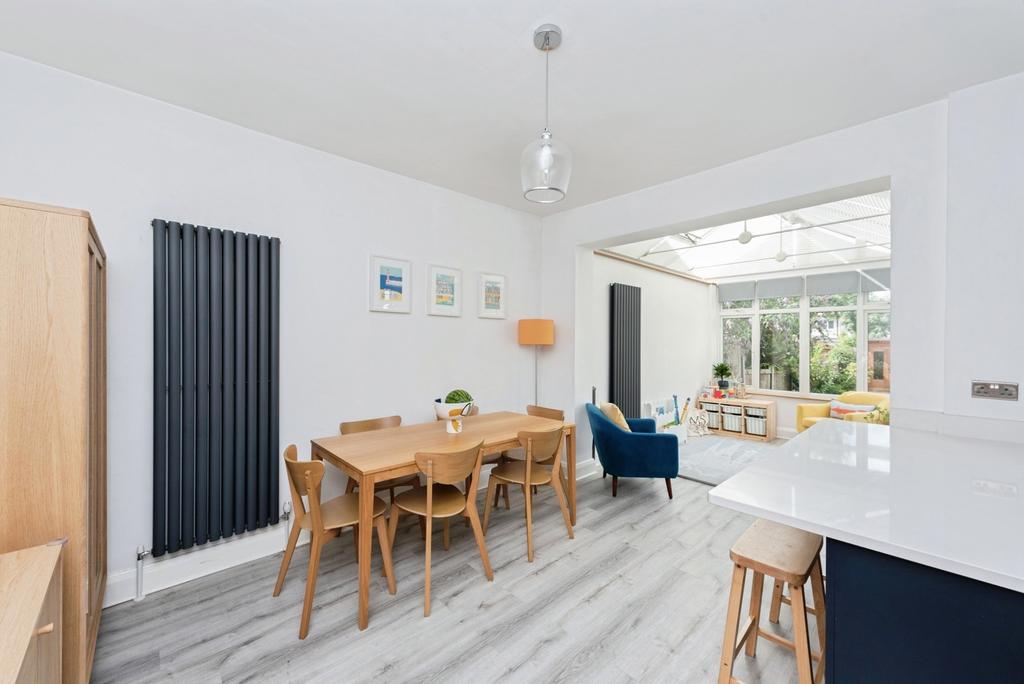 House in Surrey - View 2