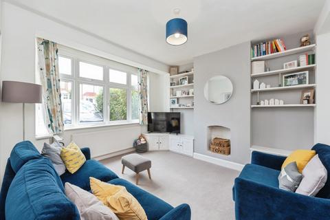 3 bedroom terraced house for sale, Braemar Road, Worcester Park, Surrey, KT4