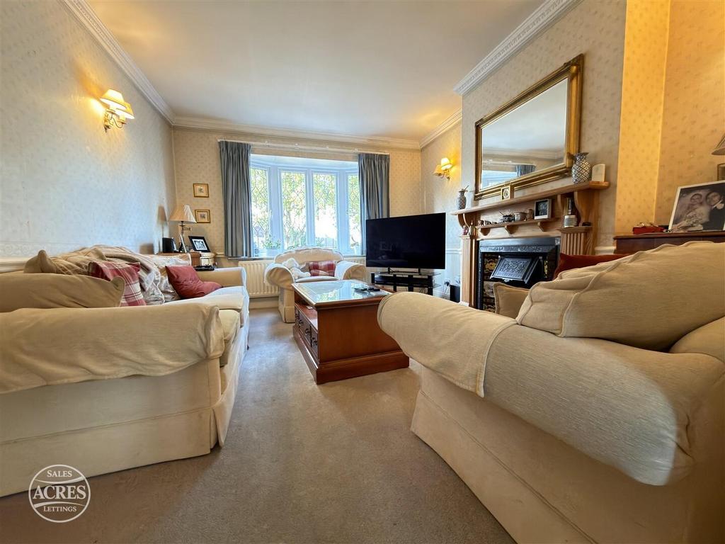 House in Birmingham, Handsworth Wood, Hamstead - View 3