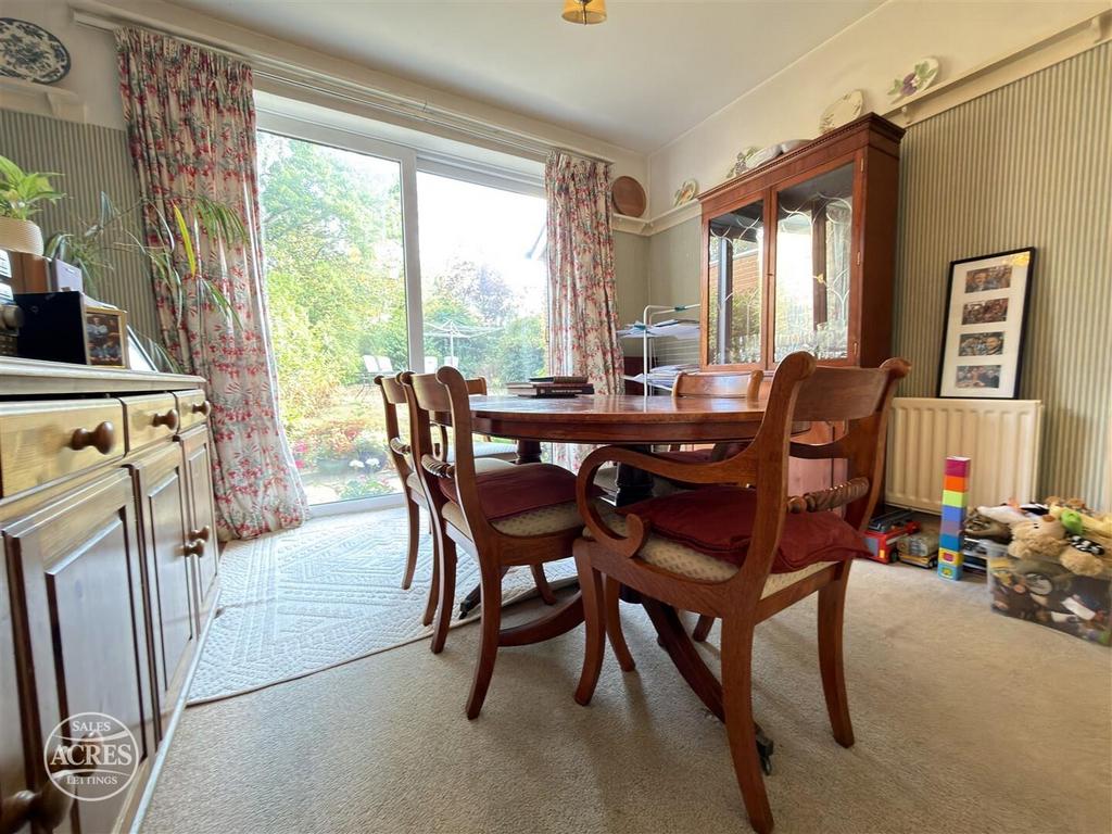 House in Birmingham, Handsworth Wood, Hamstead - More