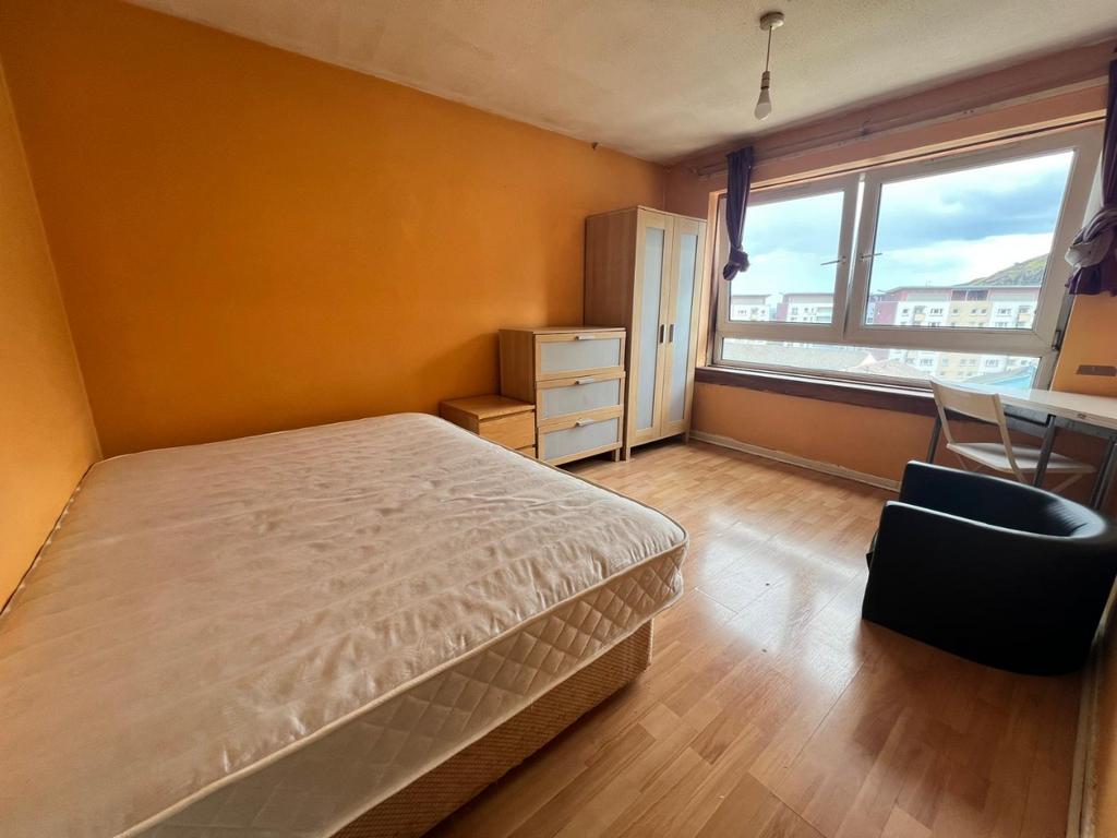 Apartment in Edinburgh, Dumbiedykes - View 5