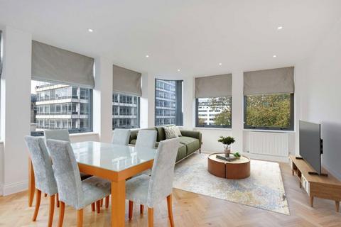 3 bedroom flat for sale, Red Lion Square, London WC1R