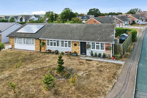 3 bedroom semi-detached bungalow for sale, Bulford Close, Cressing, Braintree