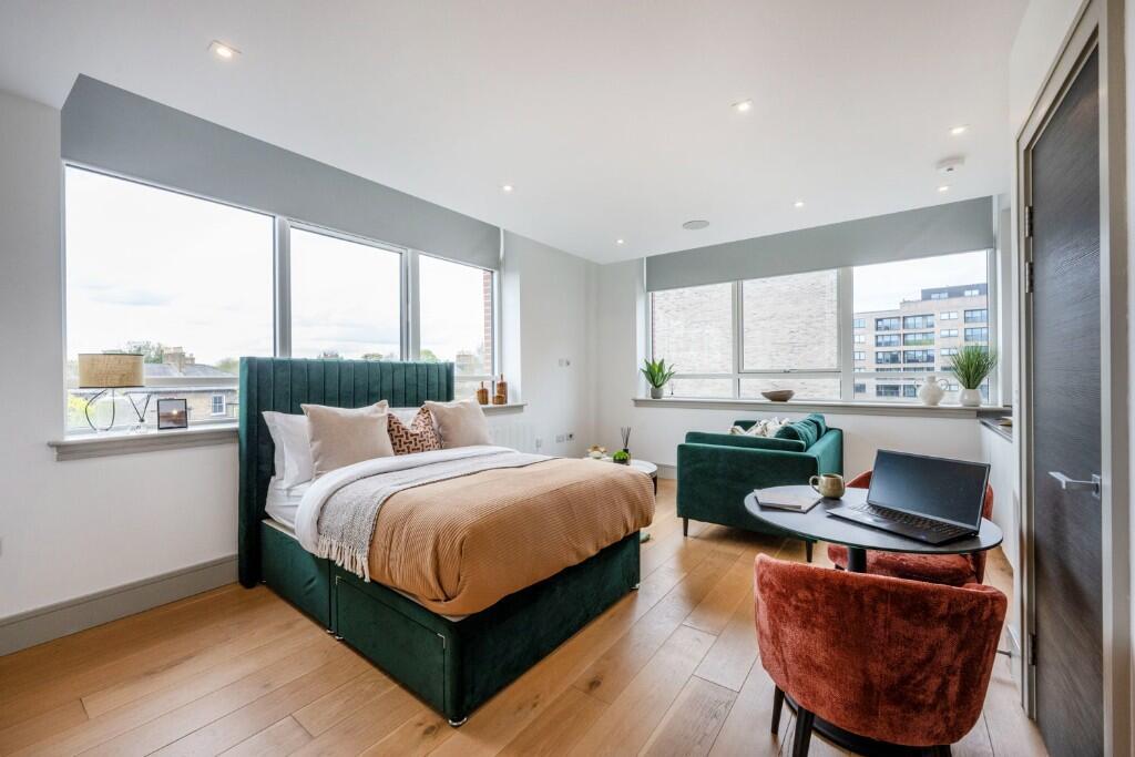 Apartment in London - View 3