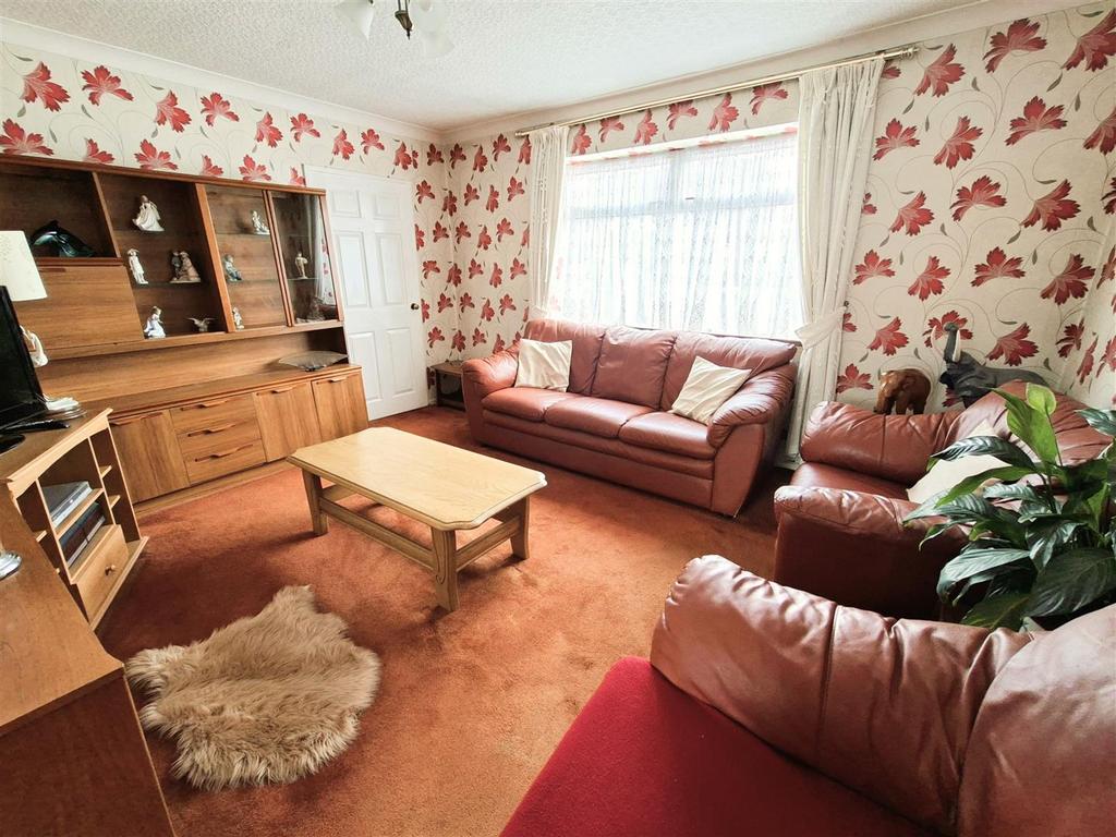 House in Birmingham, Lyndon Green - View 3