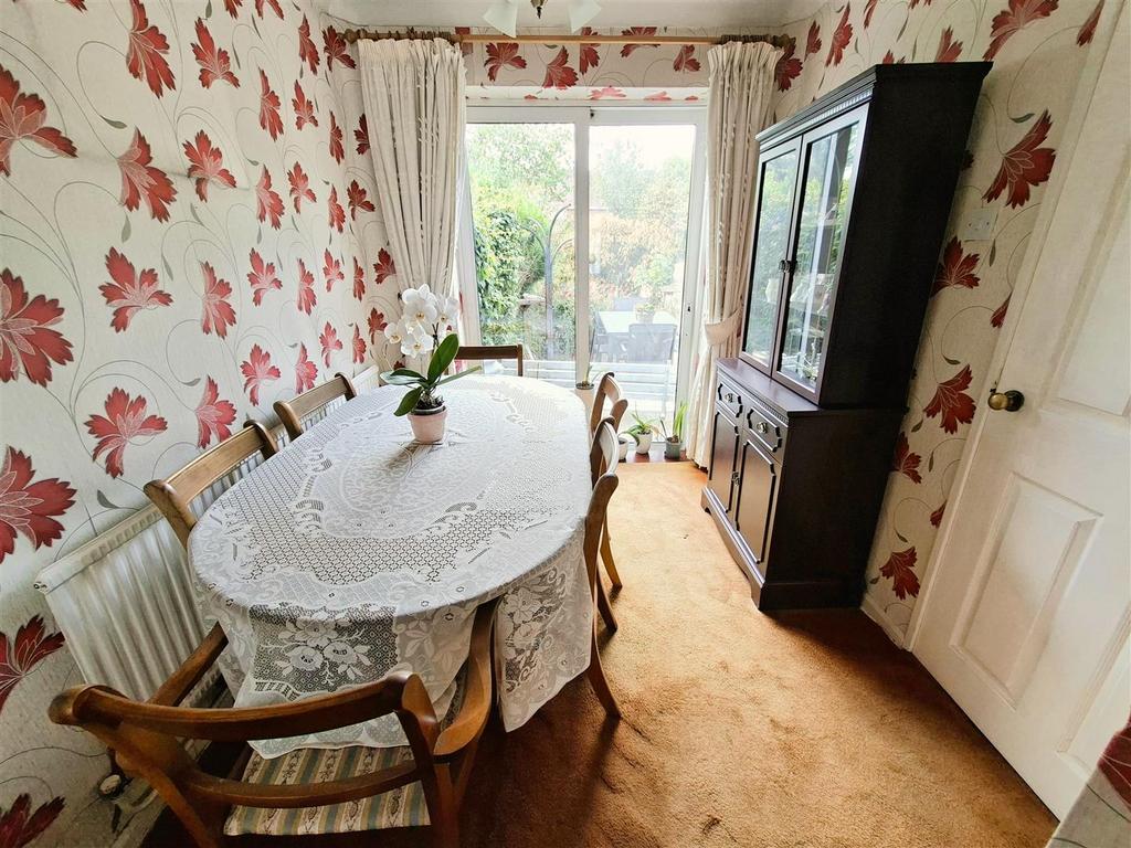House in Birmingham, Lyndon Green - View 4