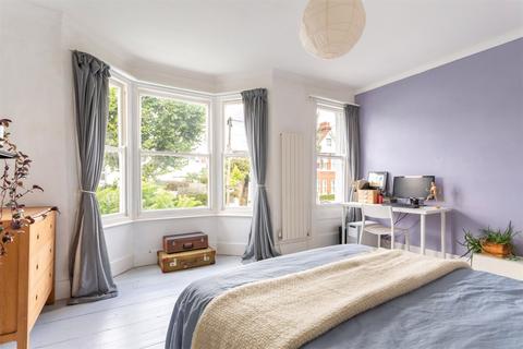 4 bedroom terraced house for sale, Hythe Road, Brighton BN1
