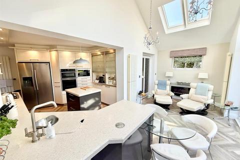 undefined, Bollinbarn Drive, Macclesfield