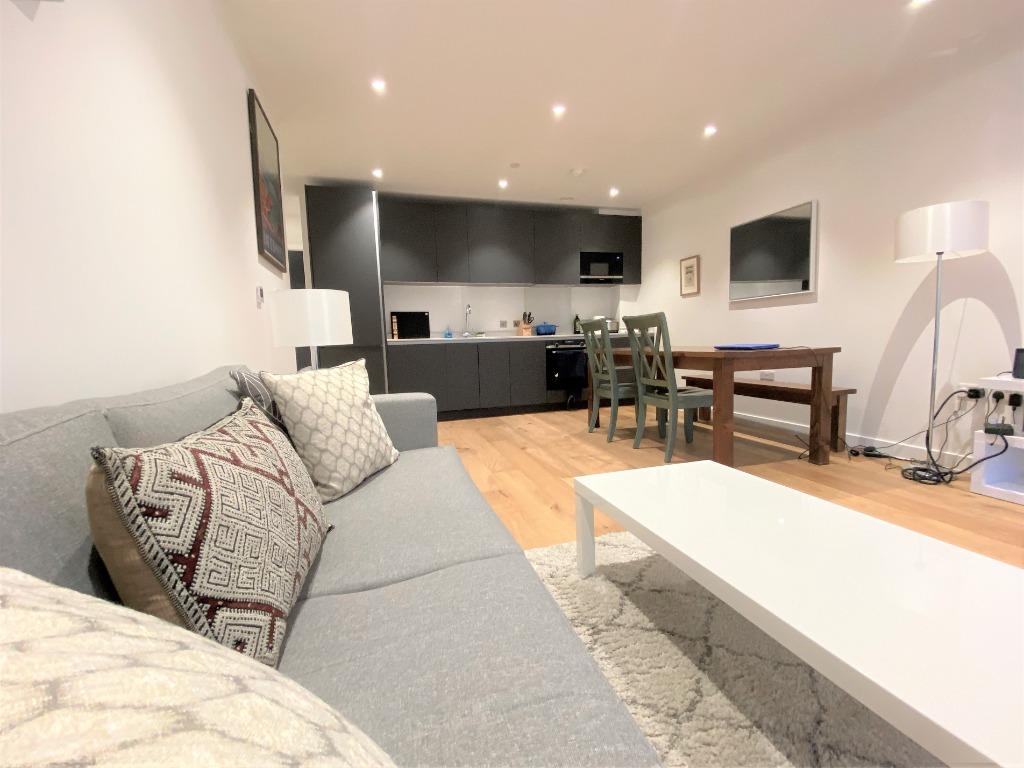Apartment in London - More