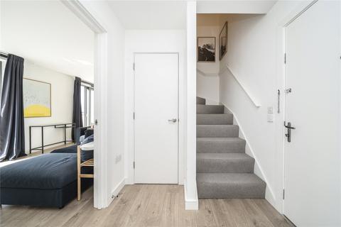 3 bedroom flat for sale, Duesbury House, 42 St. Pauls Way, Bow, London, E3