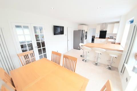 4 bedroom house to rent, Bowland Drive, Milton Keynes, MK4