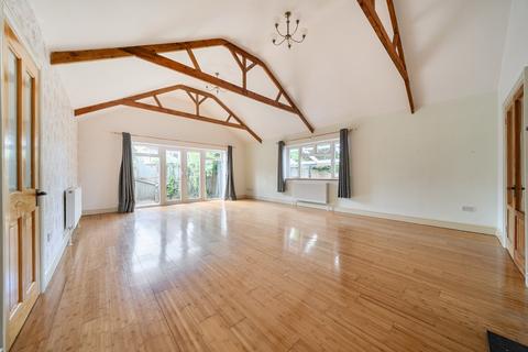 3 bedroom detached bungalow for sale, Suzan Crescent, Wantage