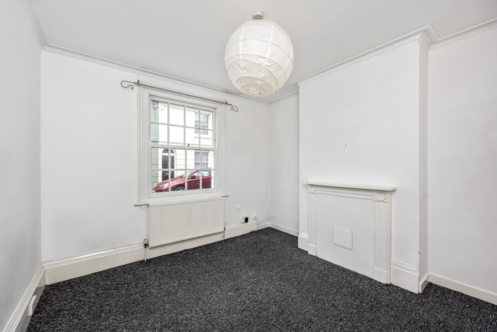 House in Brighton - More