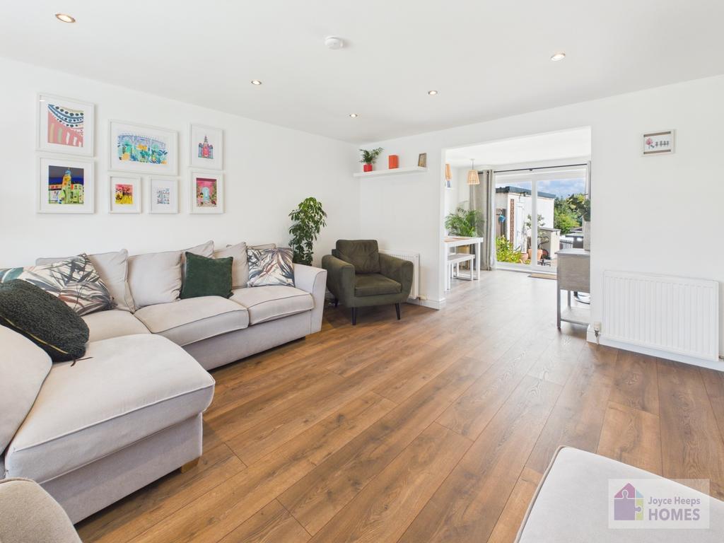 House in East Kilbride - View 4