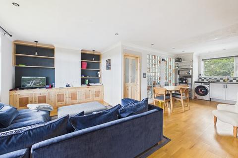 3 bedroom maisonette for sale, Spruce Grove, Darlington, County Durham