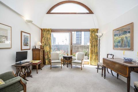 1 bedroom flat for sale, Barbican, London EC2Y