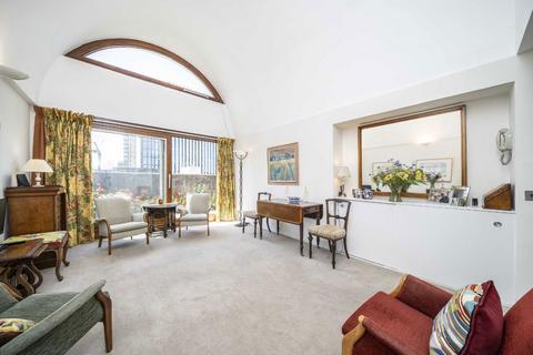 1 bedroom flat for sale, Barbican, London EC2Y