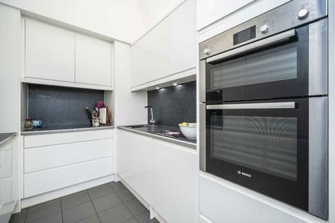 1 bedroom flat for sale, Barbican, London EC2Y