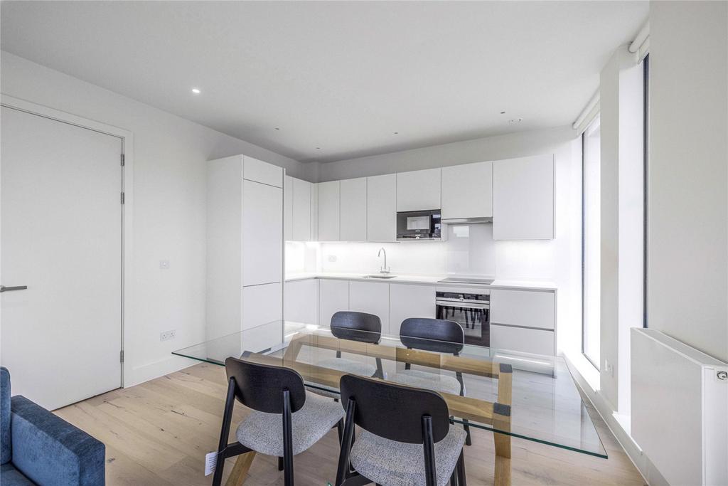 Apartment in London - View 5