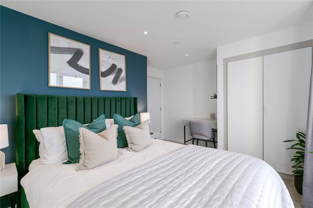House in London - View 5