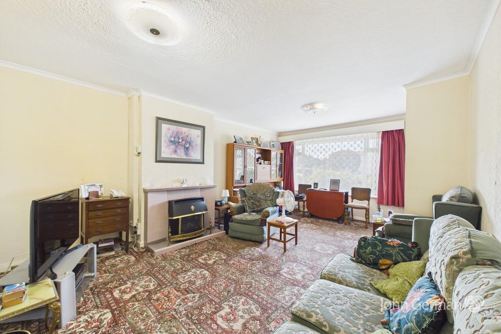 House in Stafford - View 2
