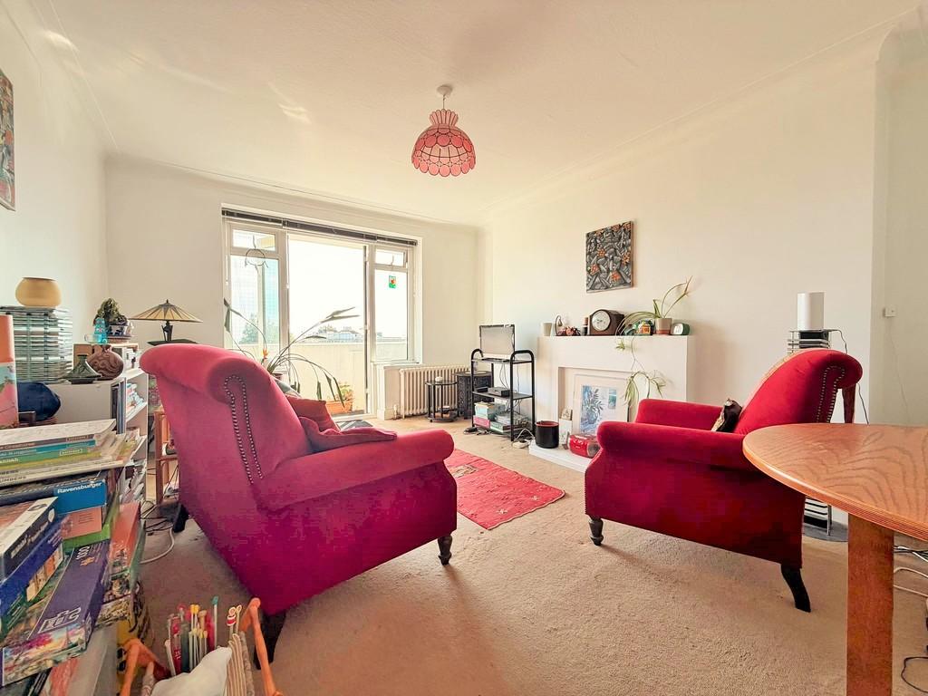 Apartment in Hove - View 3