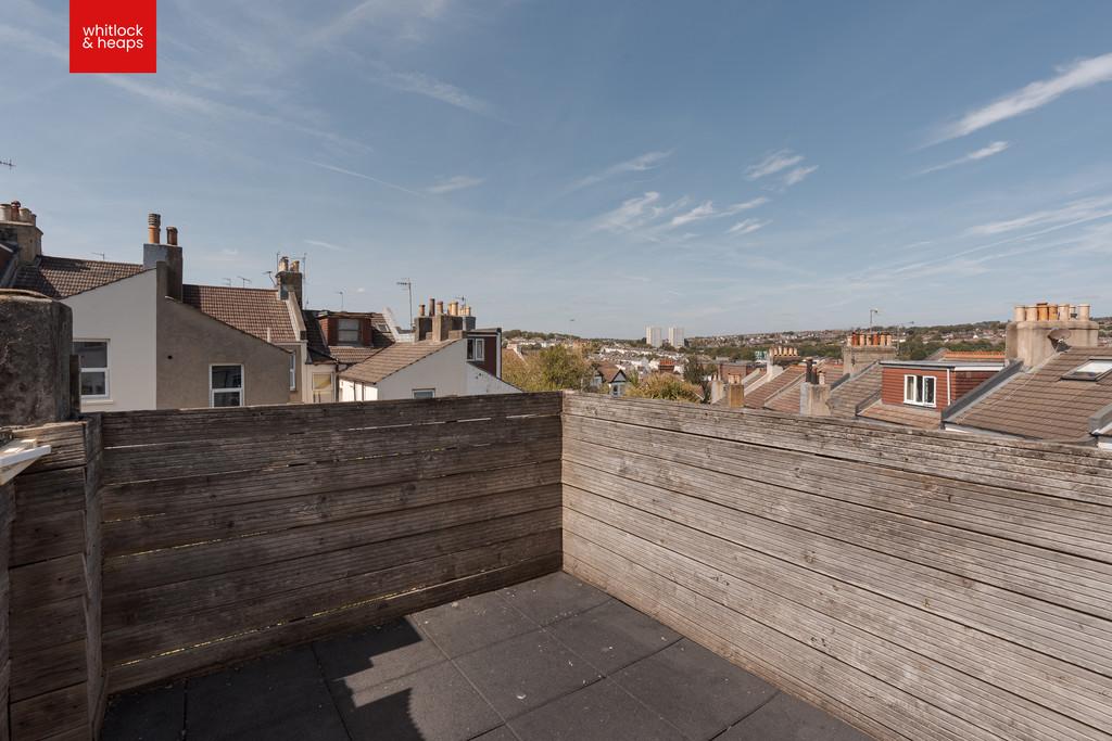 Apartment in Brighton - More