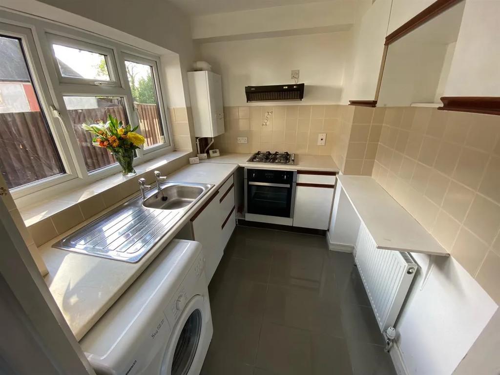 Apartment in Harrow - View 5