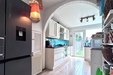 3 bedroom terraced house for sale, Outwood Road, Heald Green, SK8