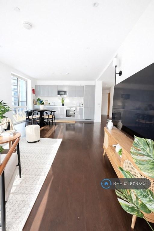 Apartment in London - View 5