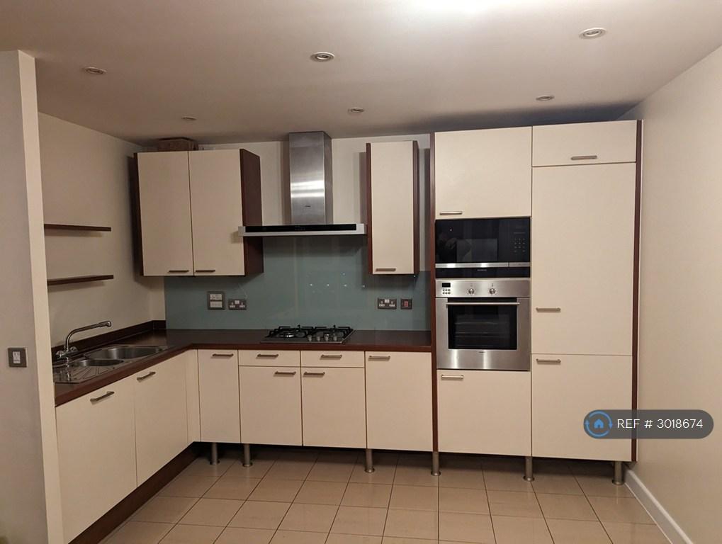 Apartment in London - View 2