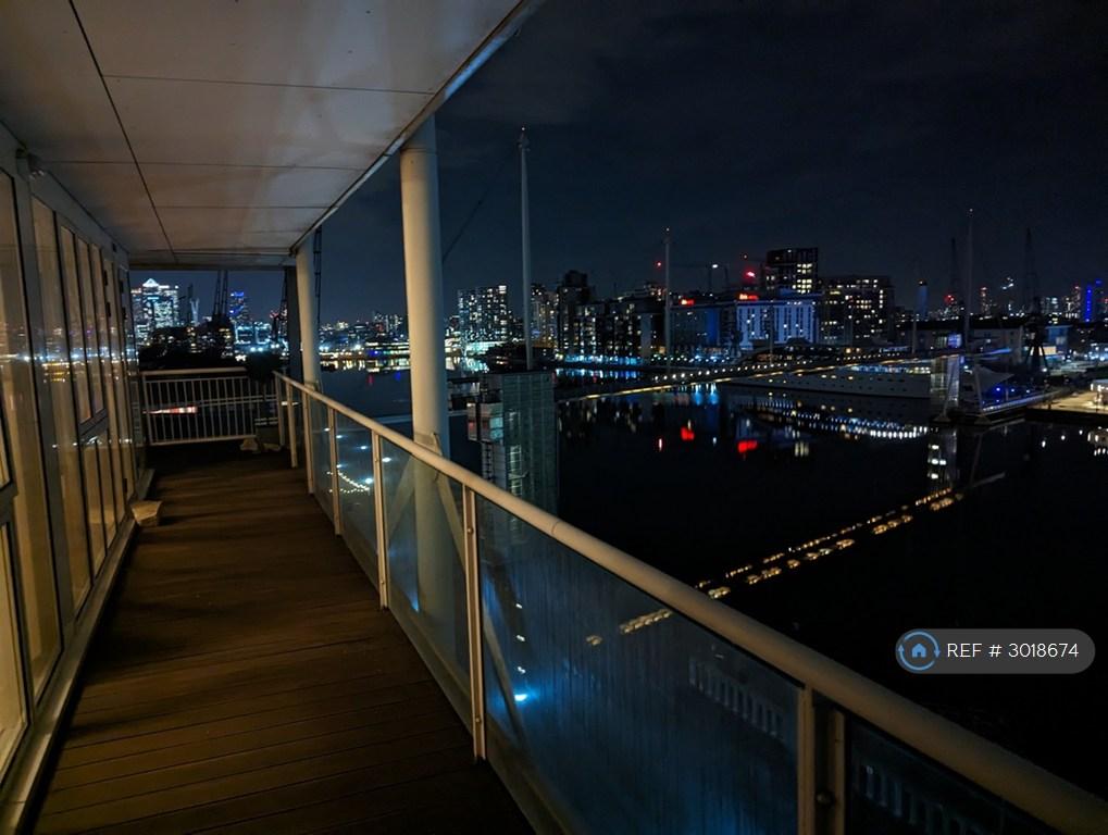 Apartment in London - More