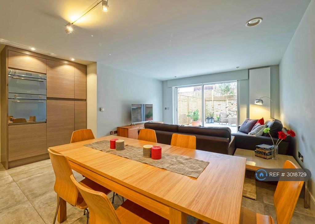 Apartment in London - View 3