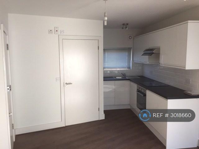 Apartment in London - View 2