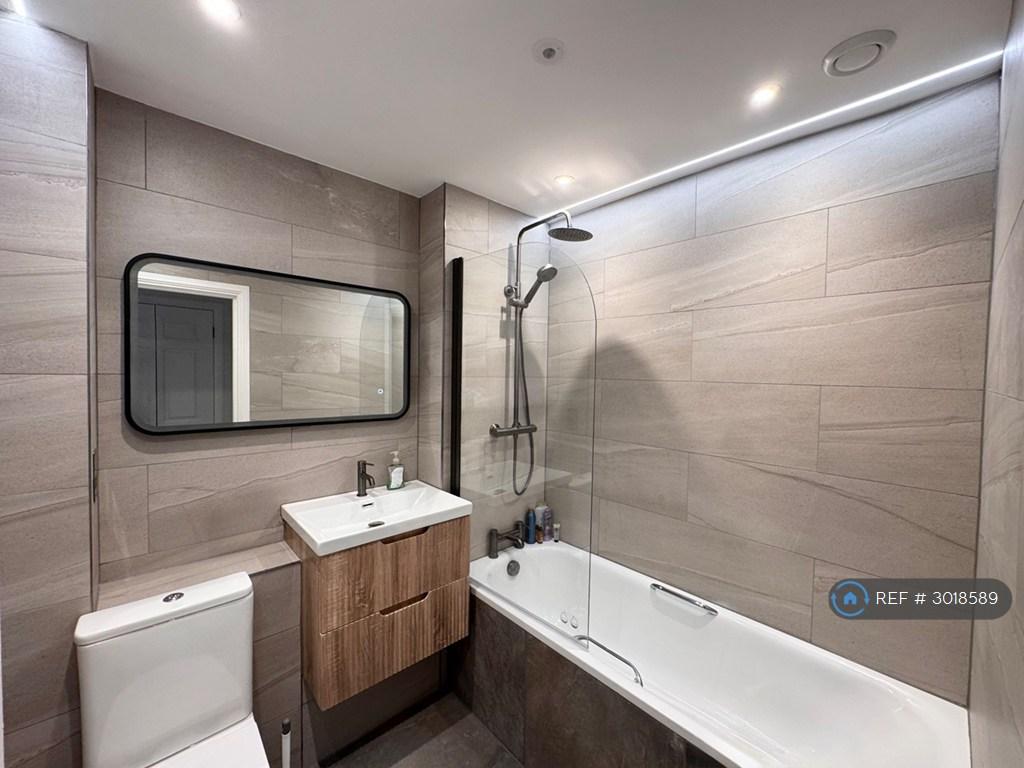 Apartment in London, St. John's Wood - View 3