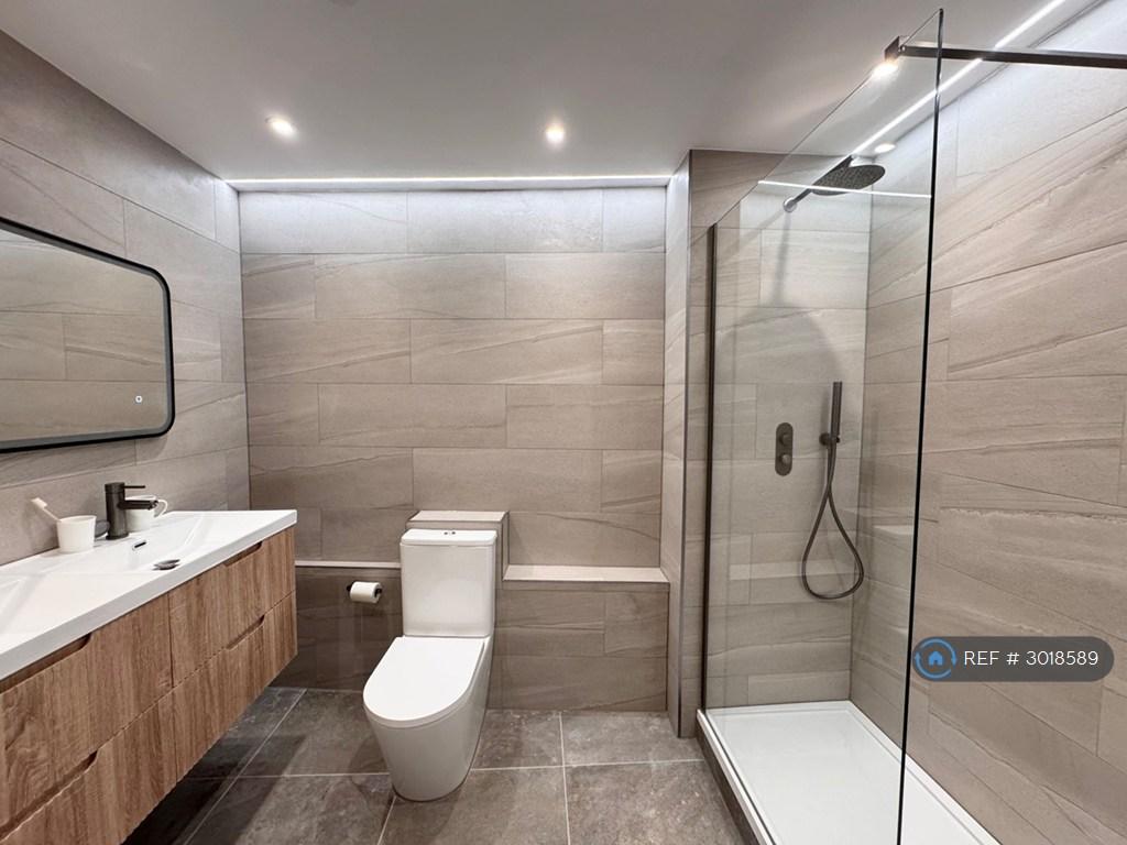 Apartment in London, St. John's Wood - View 4