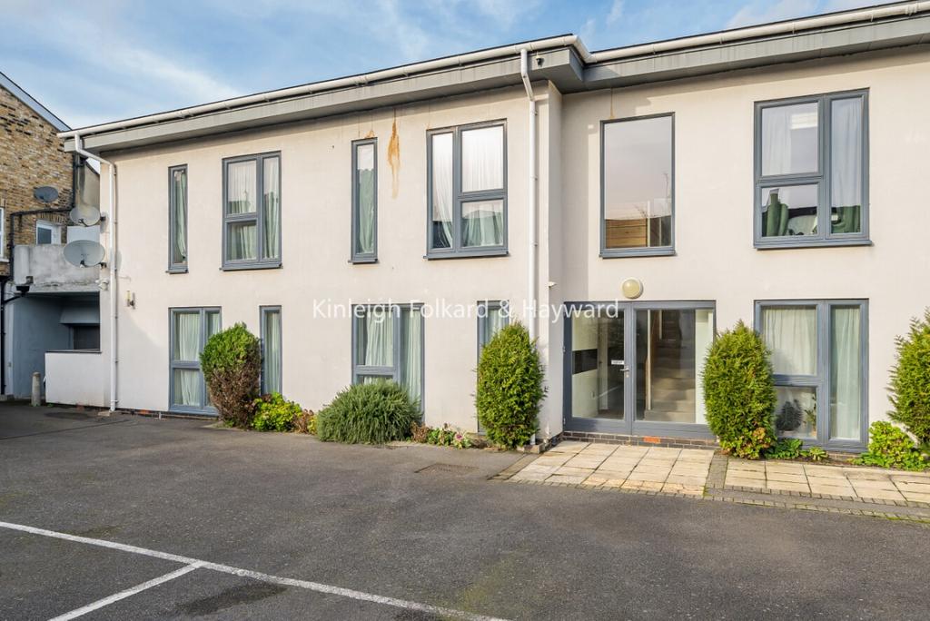 House in London, South Bermondsey, Peckham - More