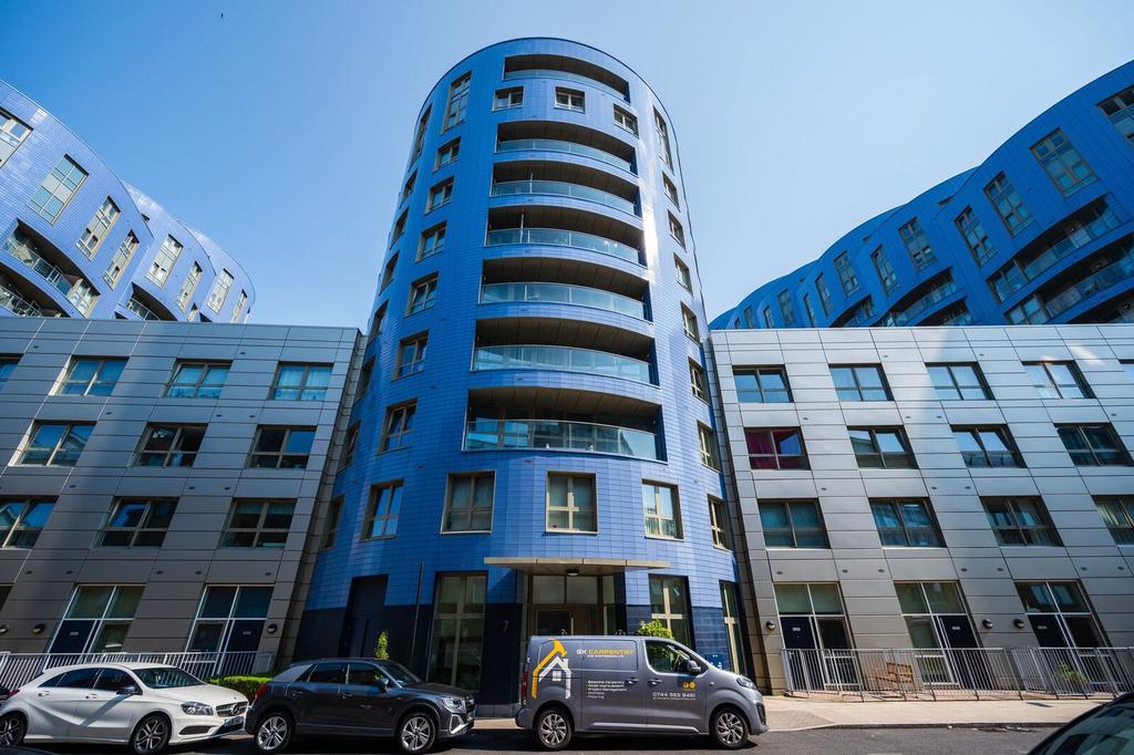 Apartment in London - View 3
