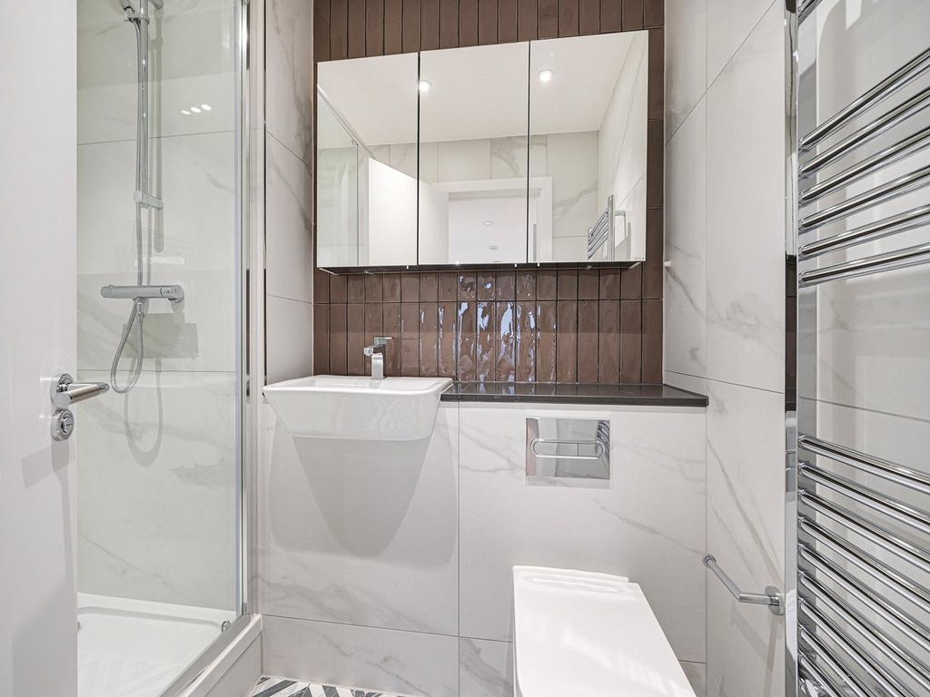 Apartment in London - View 3