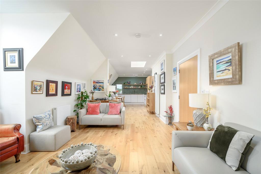 Apartment in Edinburgh - View 5